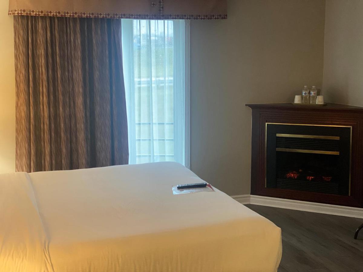Hotel Ramada Plaza By Wyndham Gatineau/Manoir Du Casino Zewnętrze zdjęcie