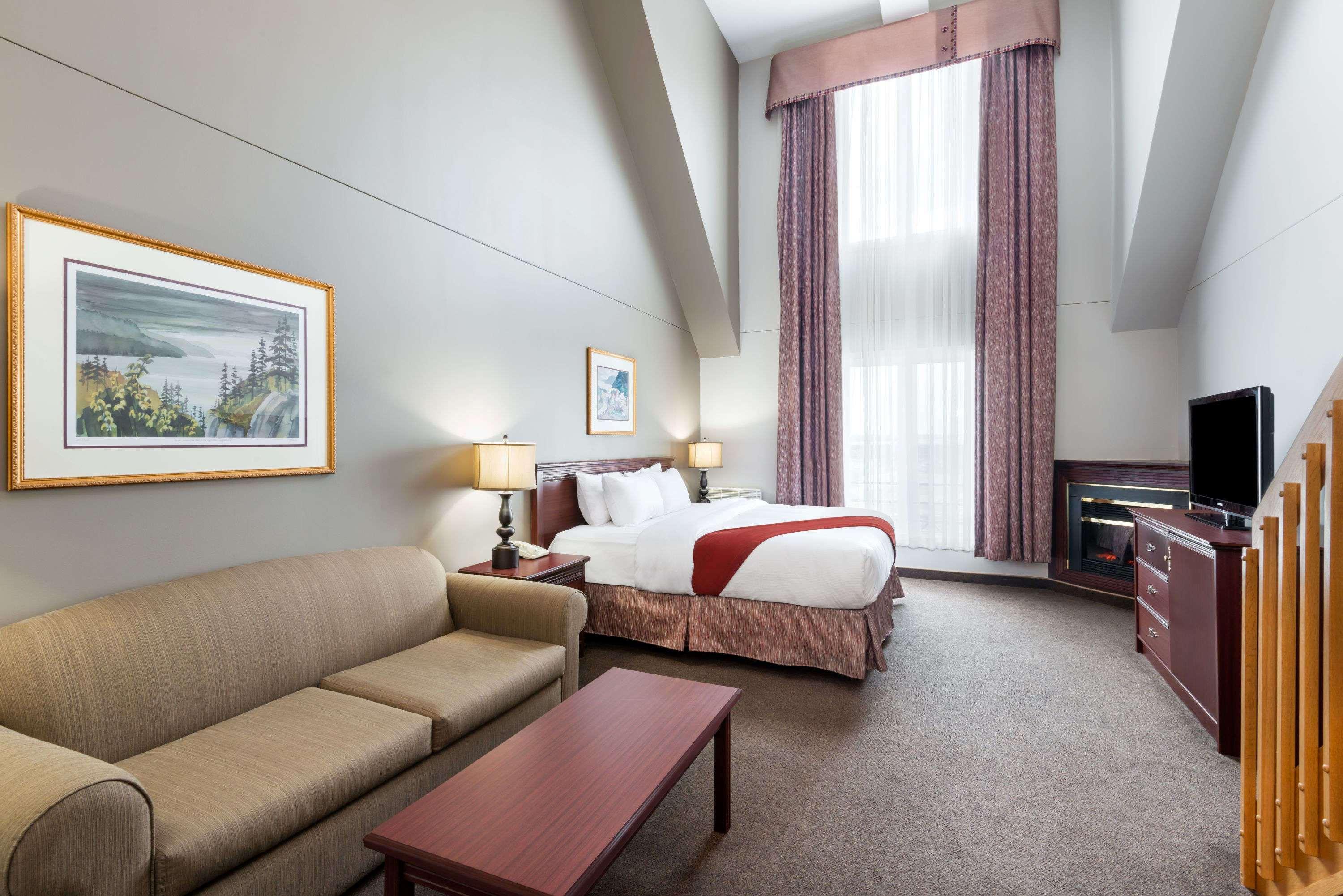 Hotel Ramada Plaza By Wyndham Gatineau/Manoir Du Casino Zewnętrze zdjęcie