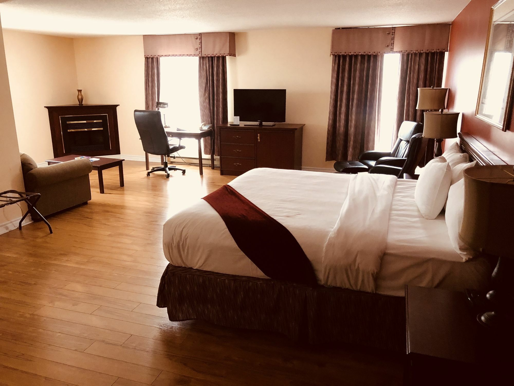 Hotel Ramada Plaza By Wyndham Gatineau/Manoir Du Casino Zewnętrze zdjęcie