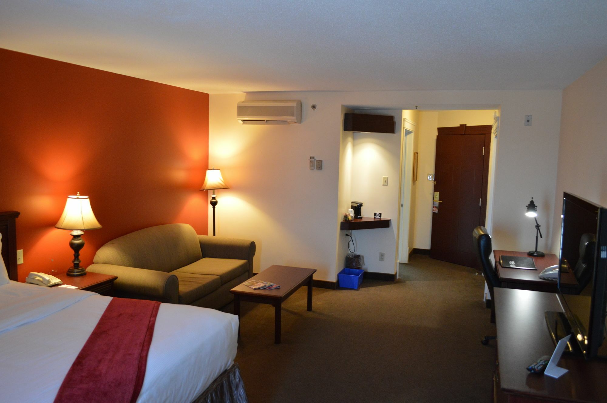 Hotel Ramada Plaza By Wyndham Gatineau/Manoir Du Casino Zewnętrze zdjęcie